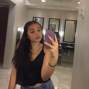 Meet your Posher, Jasmine